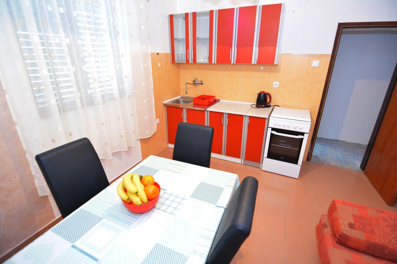 Apartments Jovana Petrovac Exterior photo